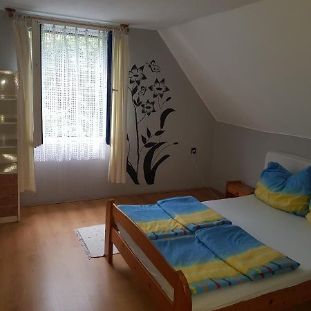 Aron Apartman Badacsonytomaj Exterior photo
