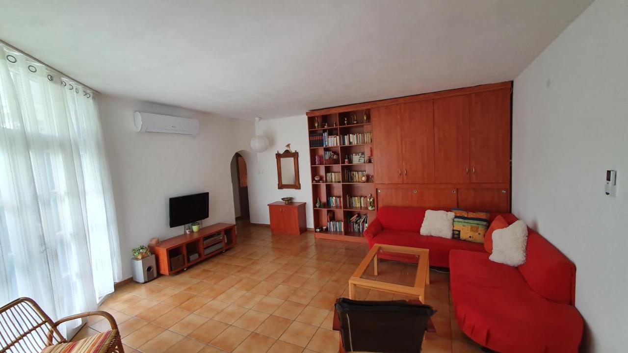 Aron Apartman Badacsonytomaj Exterior photo